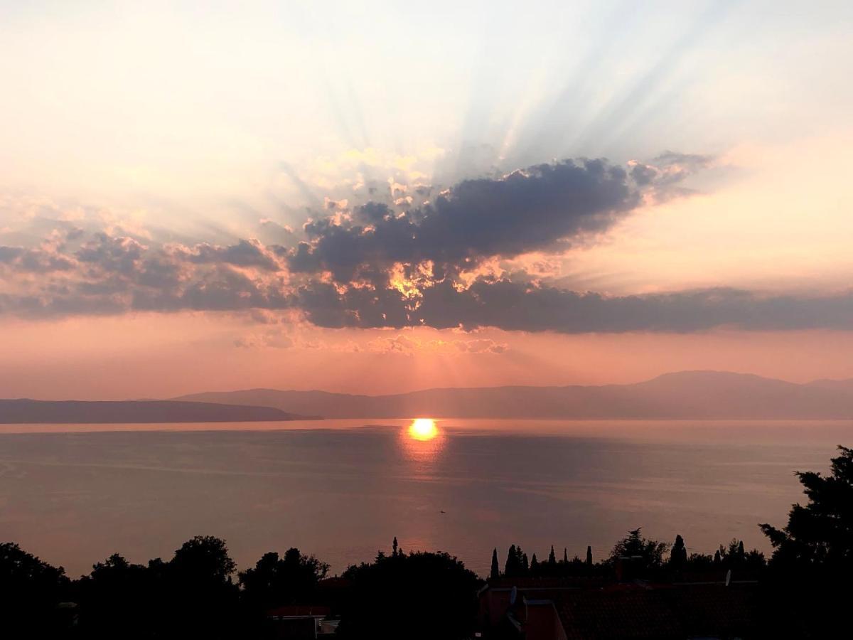 Villa Rudy Holiday Home Njivice Kültér fotó